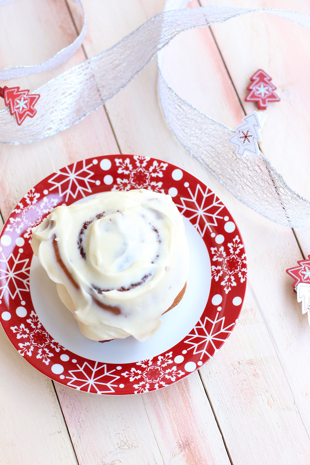 Rulouri_cu_scortisoara_cinnamon_rolls