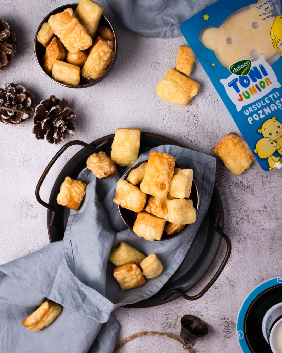 biscuiti sarati- cheese cracker