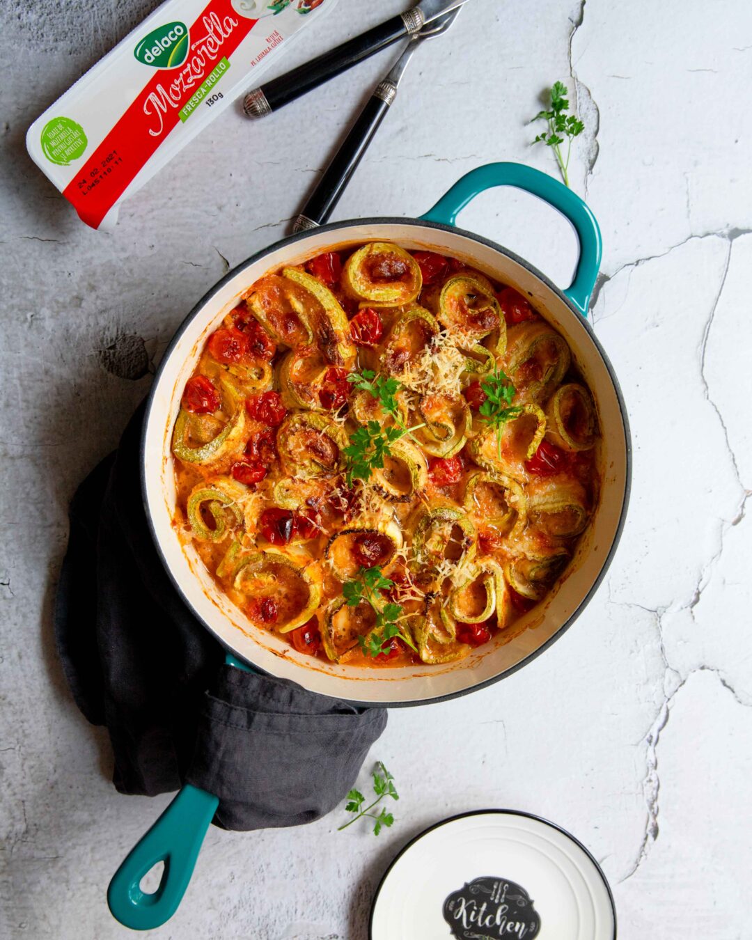 Dovlecei cu mozzarella la cuptor